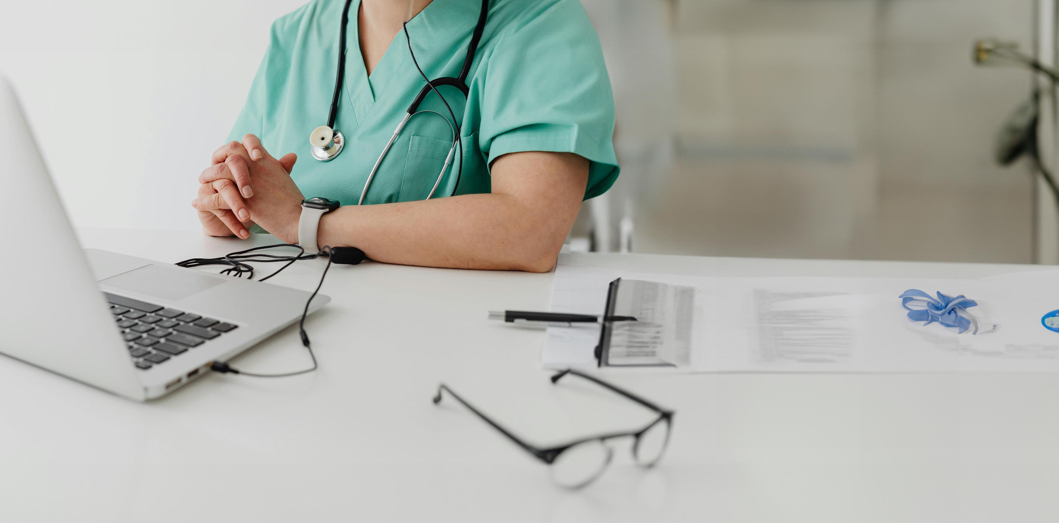 uk_healthcare_telemedicine_03_cta-with-blur